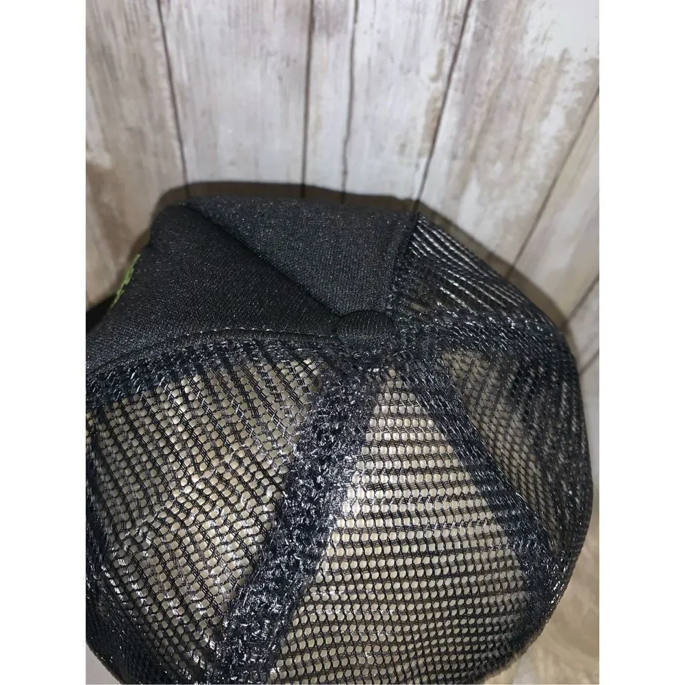 ‎Vintage OZARKS Black Neon Graphic Trucker Hat